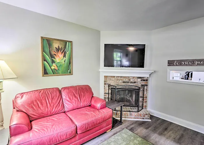 Ferienhaus Charming Townhouse ~ 3 Mi To Fsu! Tallahassee