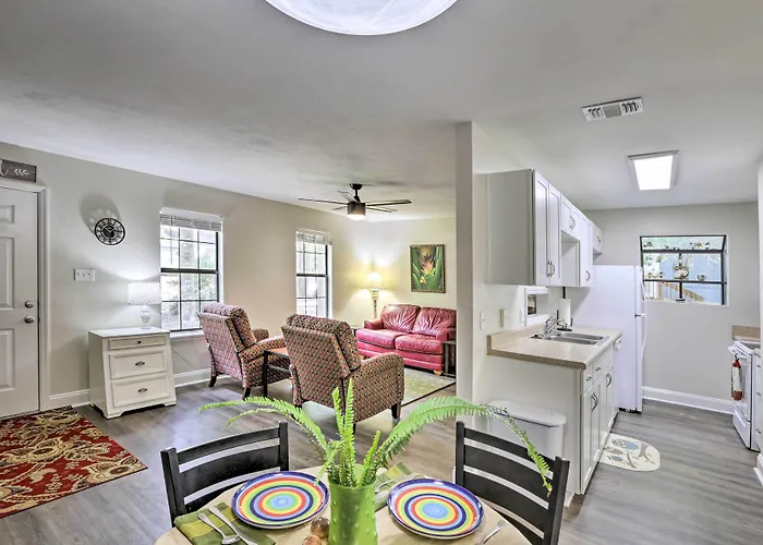 Charming Townhouse ~ 3 Mi To Fsu! Ferienhaus Tallahassee