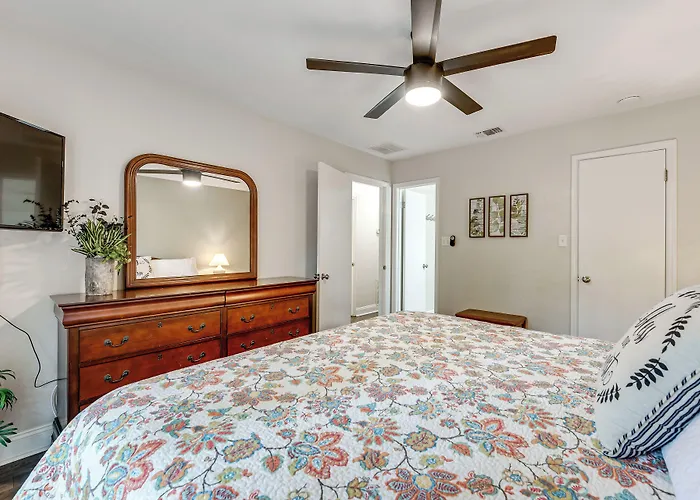 Ferienhaus Charming Townhouse ~ 3 Mi To Fsu! *